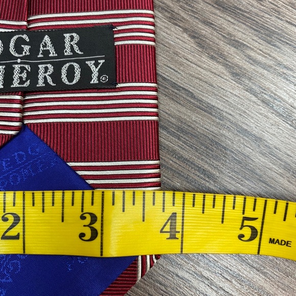 Edgar Pomeroy Red w/ White Stripe Silk Tie - Picture 4 of 4